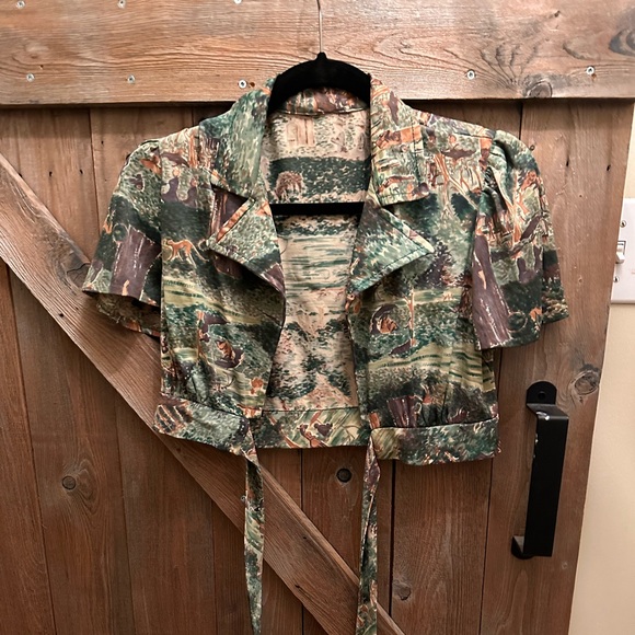 Vintage crop - Picture 2 of 4